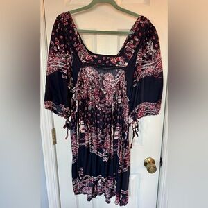 Camille & Co. Peasant Dress - Paisley & Floral Pattern Black Red Gray White NWT